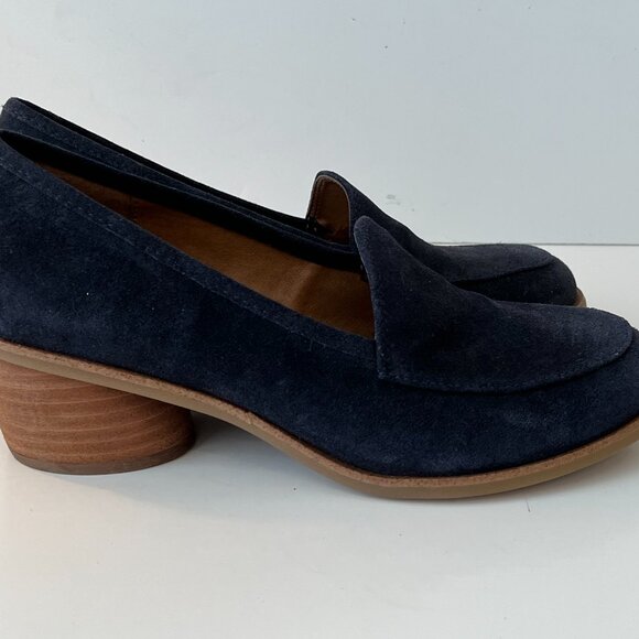 Sofft Napoli Navy Suede Leather Stacked Heels Slip on Loafers ~ Women's Size 8M - Picture 1 of 13